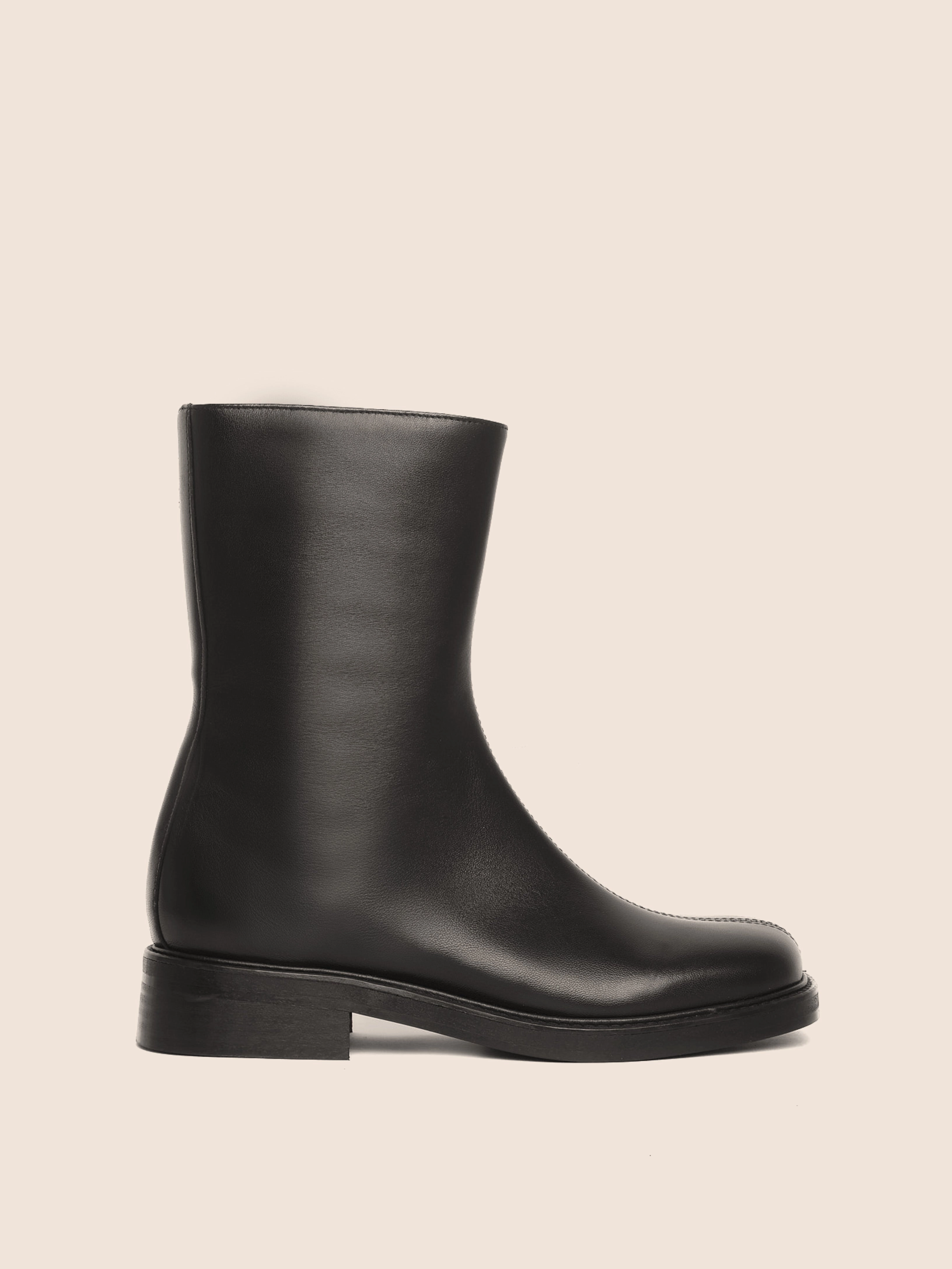 Leon Black Boot Premium Quality