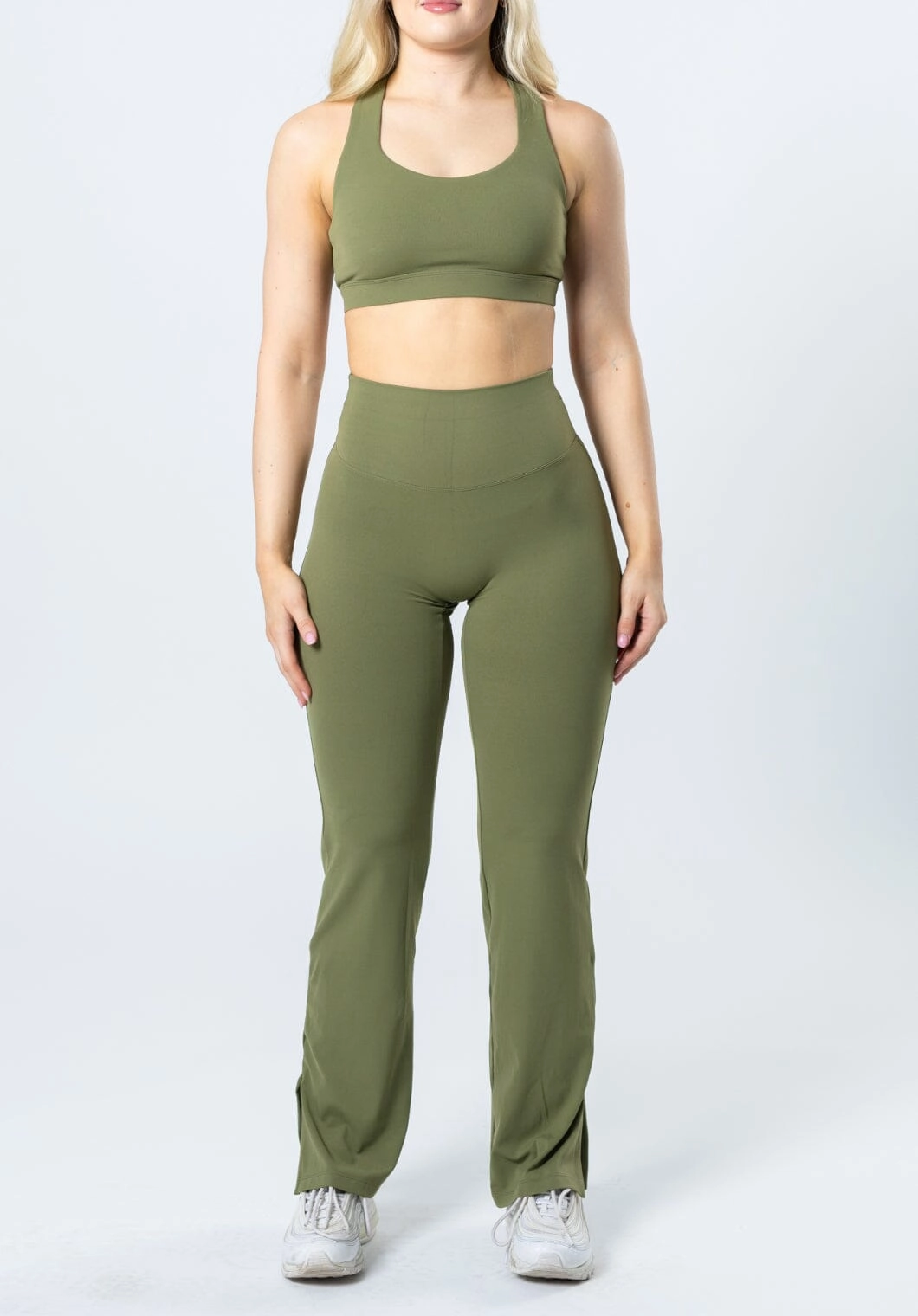 Multi Panel Construction Smooth Coverage RecStretch Original Sculptseam? Plus Flare Legging 31" Olive
