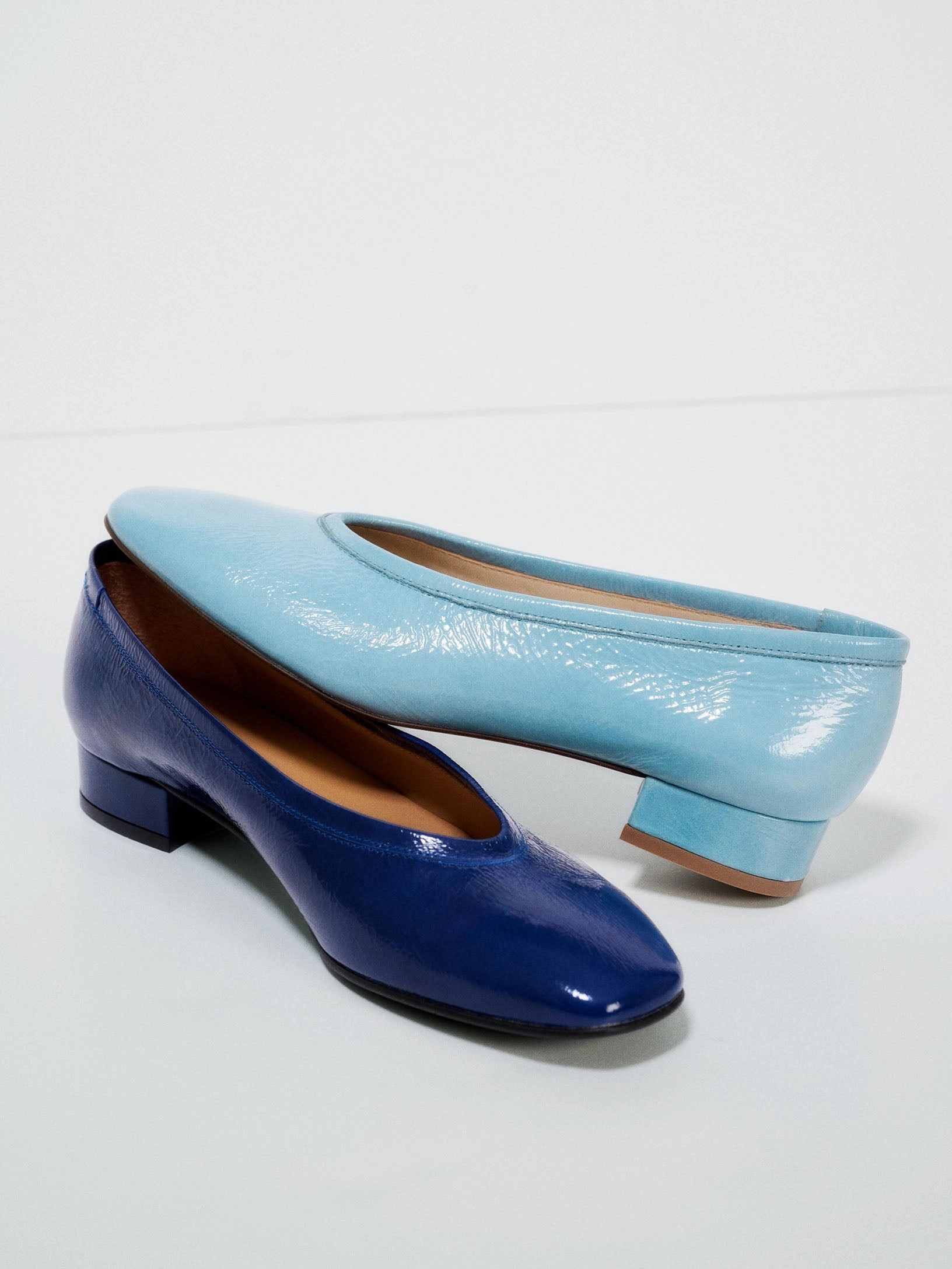 Trade Glow Torza Navy Ballerina - Previous Version