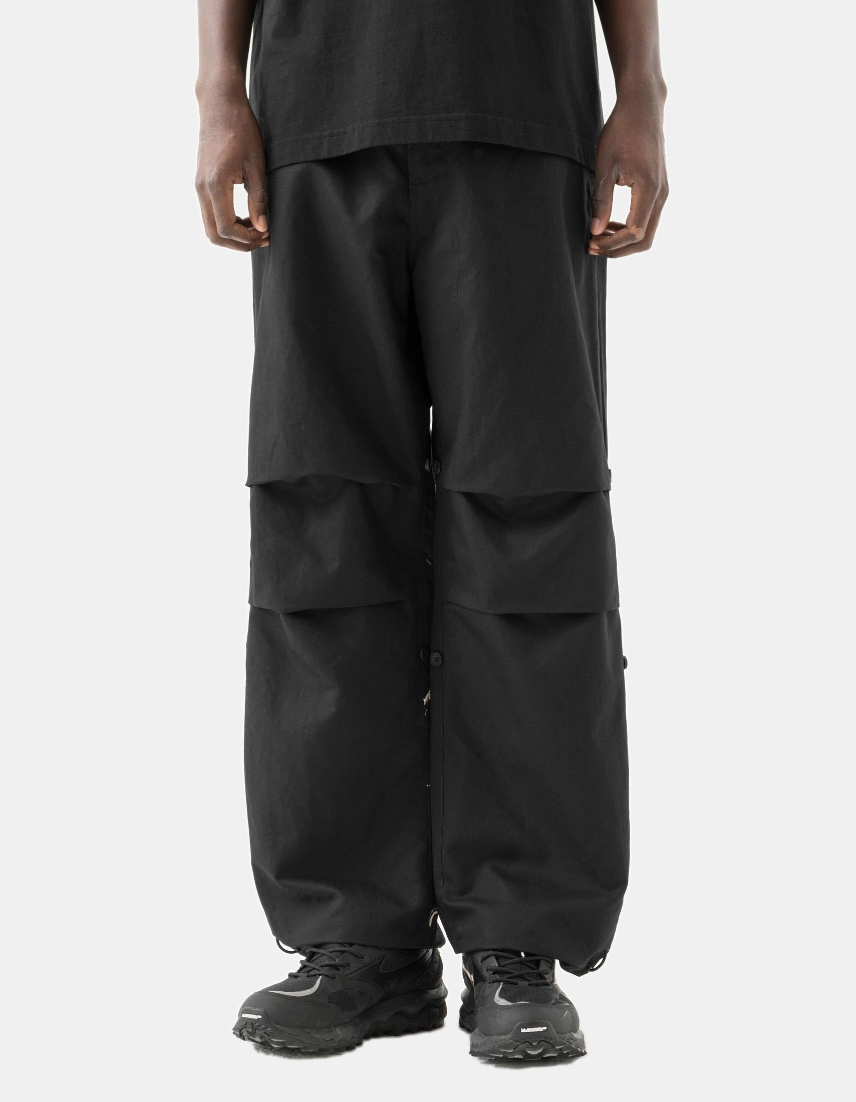 7087 The Bering Strait Embroidered Loose Snopants? Black Anti Odor Technology