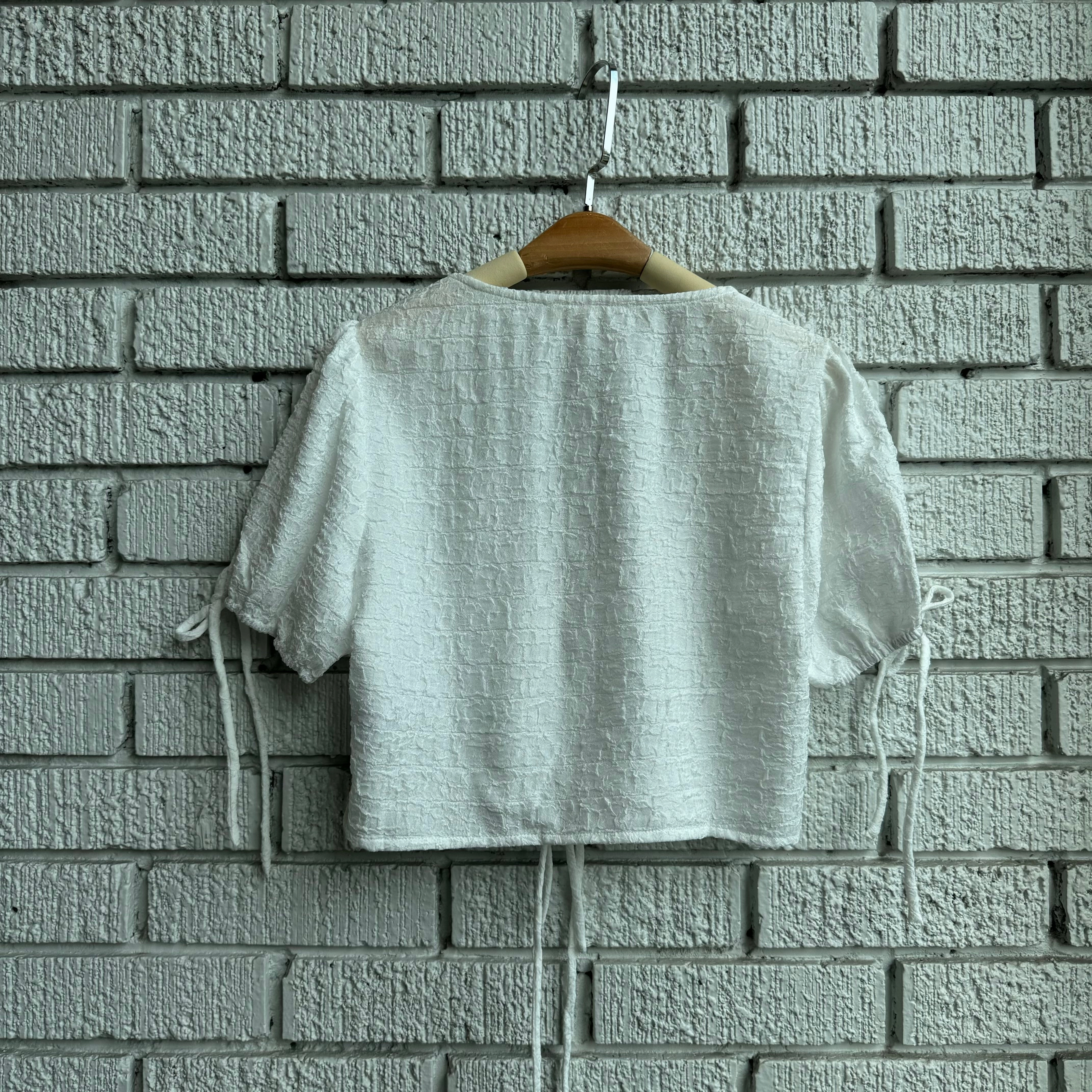 COMPOSED Top Effortless Style Chic Comfort Style