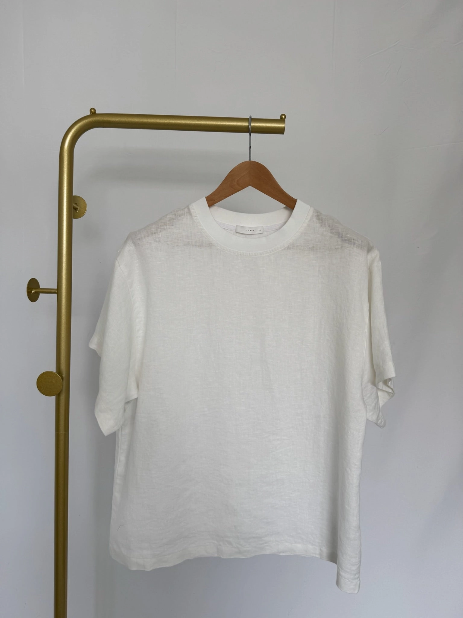Relaxed and Easy RHODES Linen Tee