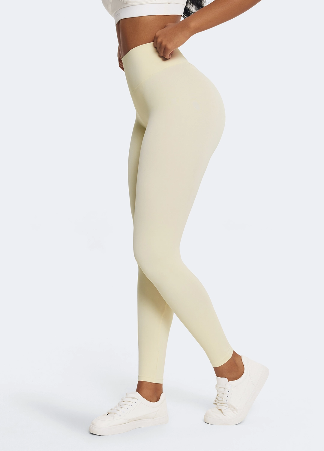 V-Seam Leggings with Push Up Maternity Wear Daily Routine Effortless Active Fit