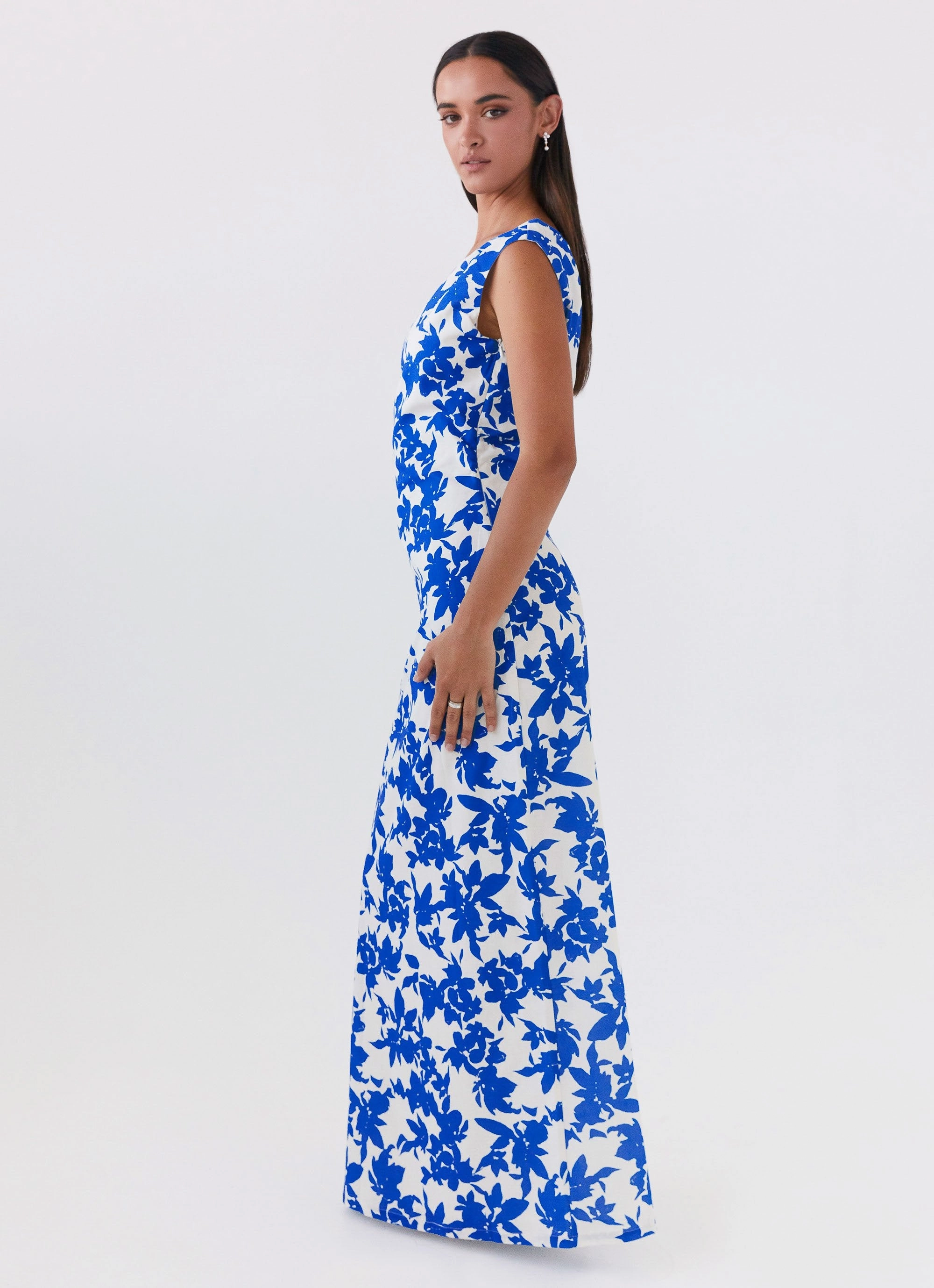 Pyper Off Shoulder Maxi Dress - Blue Floral Lightweight Piece