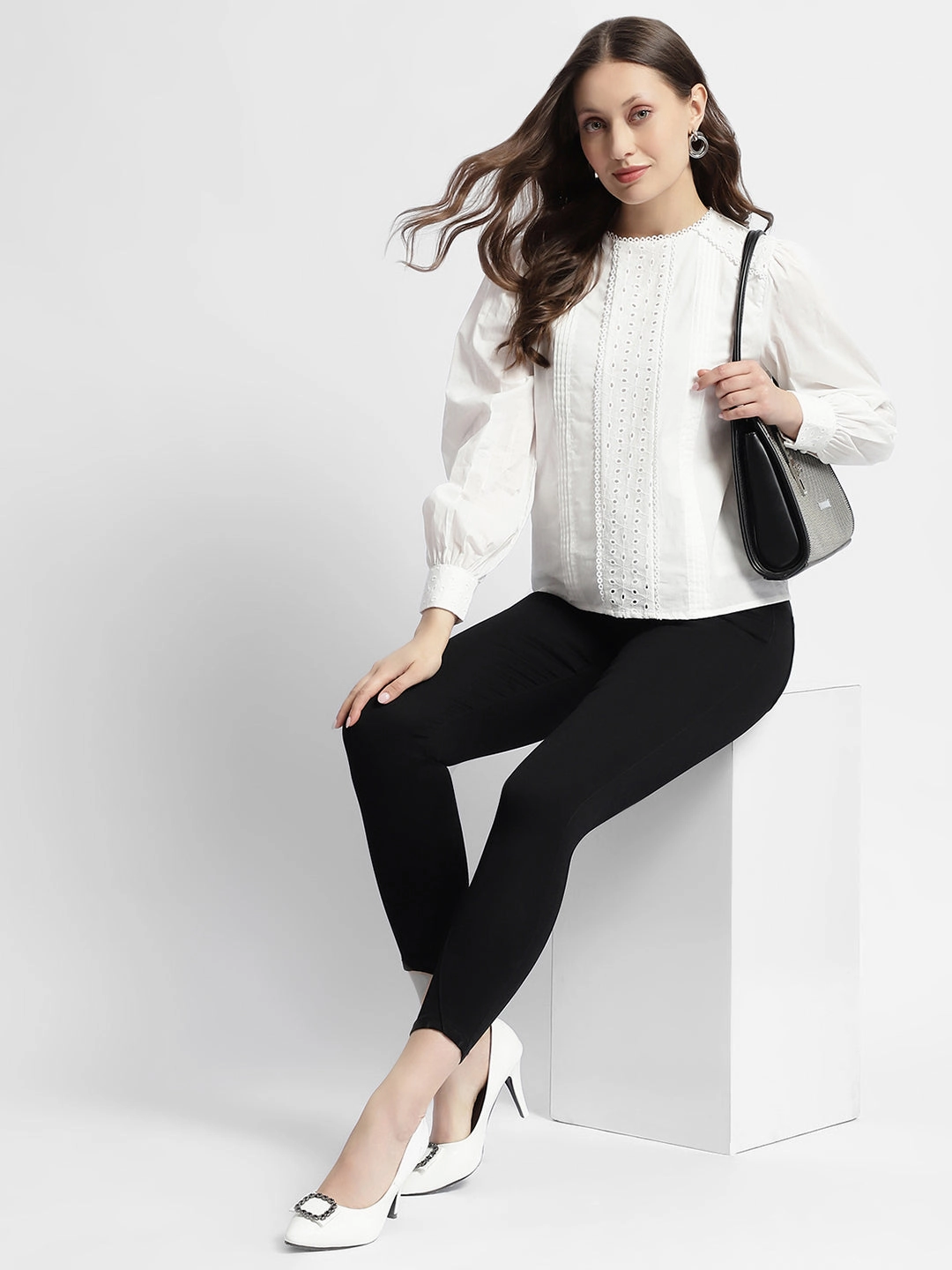 Madame Black Mid Rise Skinny Fit Denim Jeans Bold Traveler Gear