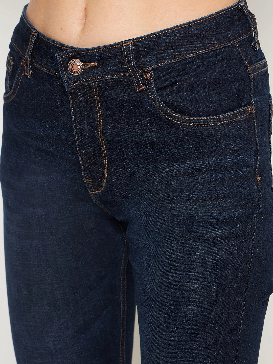 Relaxed Cut Couple Look Eco Friendly Madame Carbonblue Straight Fit Denim