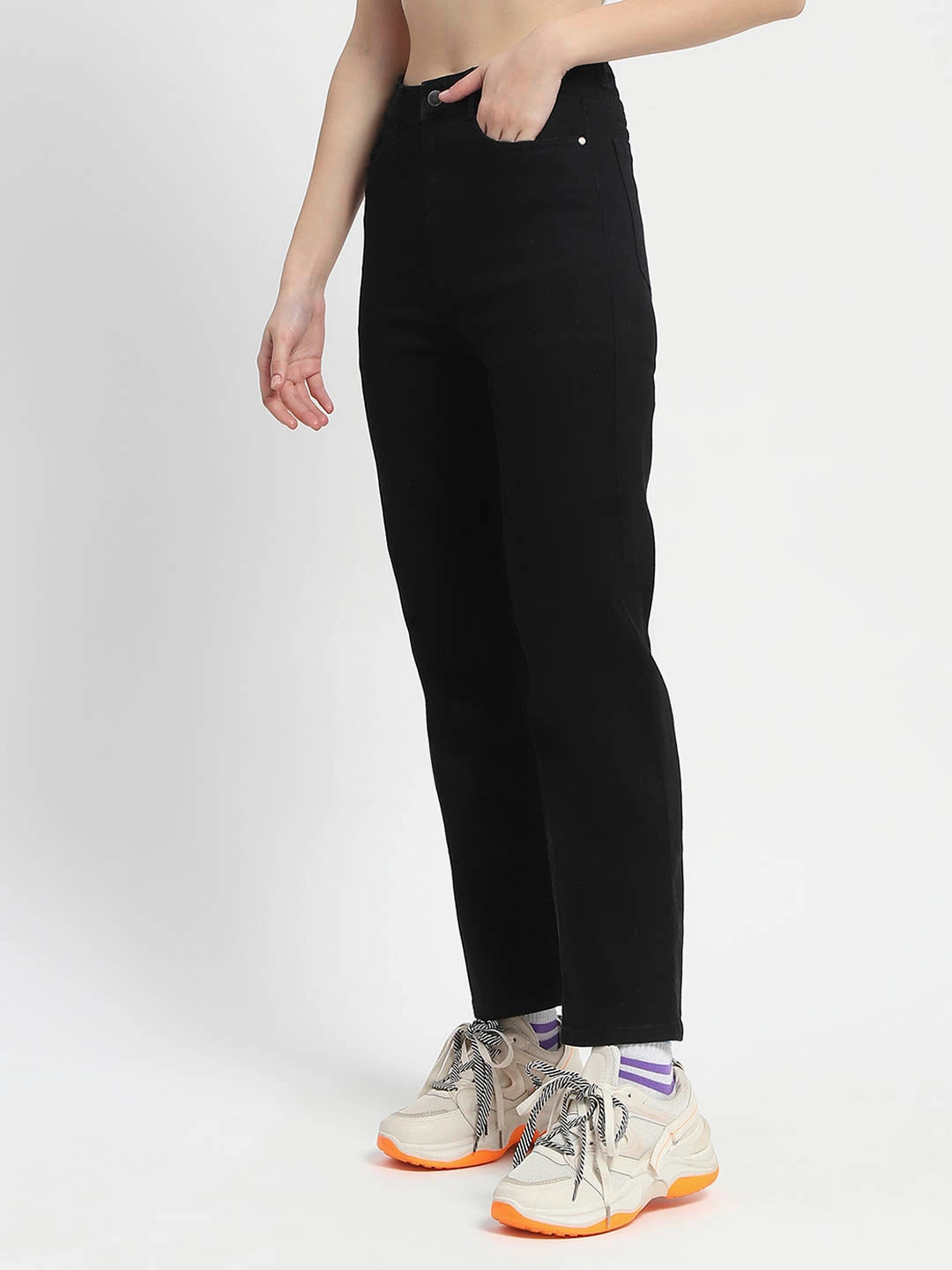 Madame Cotton Blend Straight Fit Black Jeans Casual Movement Simple Attire