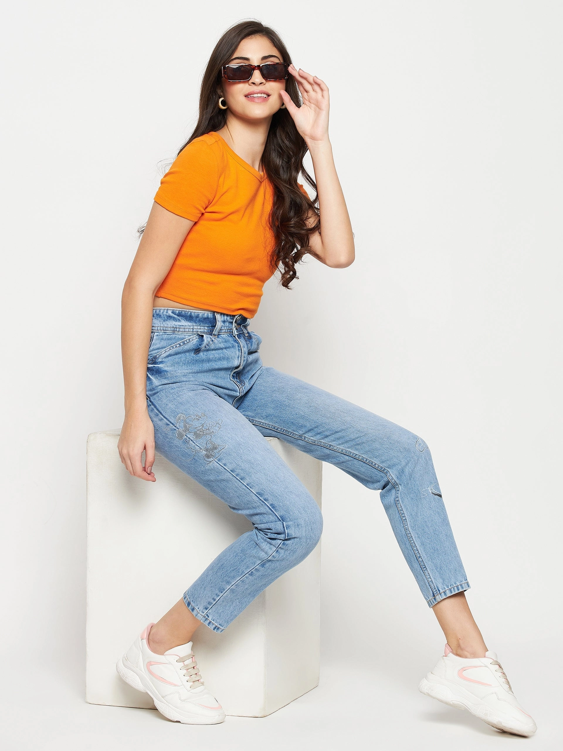 Madame Darkblue Denim Brunch Outfit Classic Wear Luxury Date Night Casual Friday