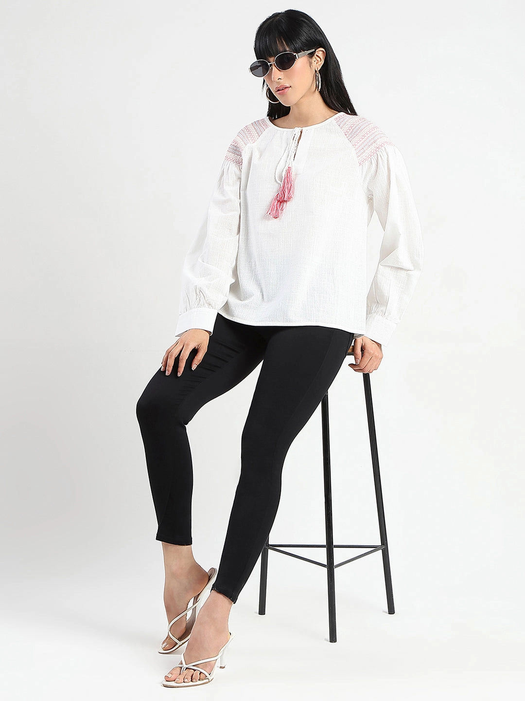 Madame Skinny Fit Black Cotton Blend Jeans Formal Classic Wear Loose Sporty Look