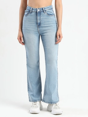 Earthy Music Event Madame Stone Wash Light Blue Flared Jeans