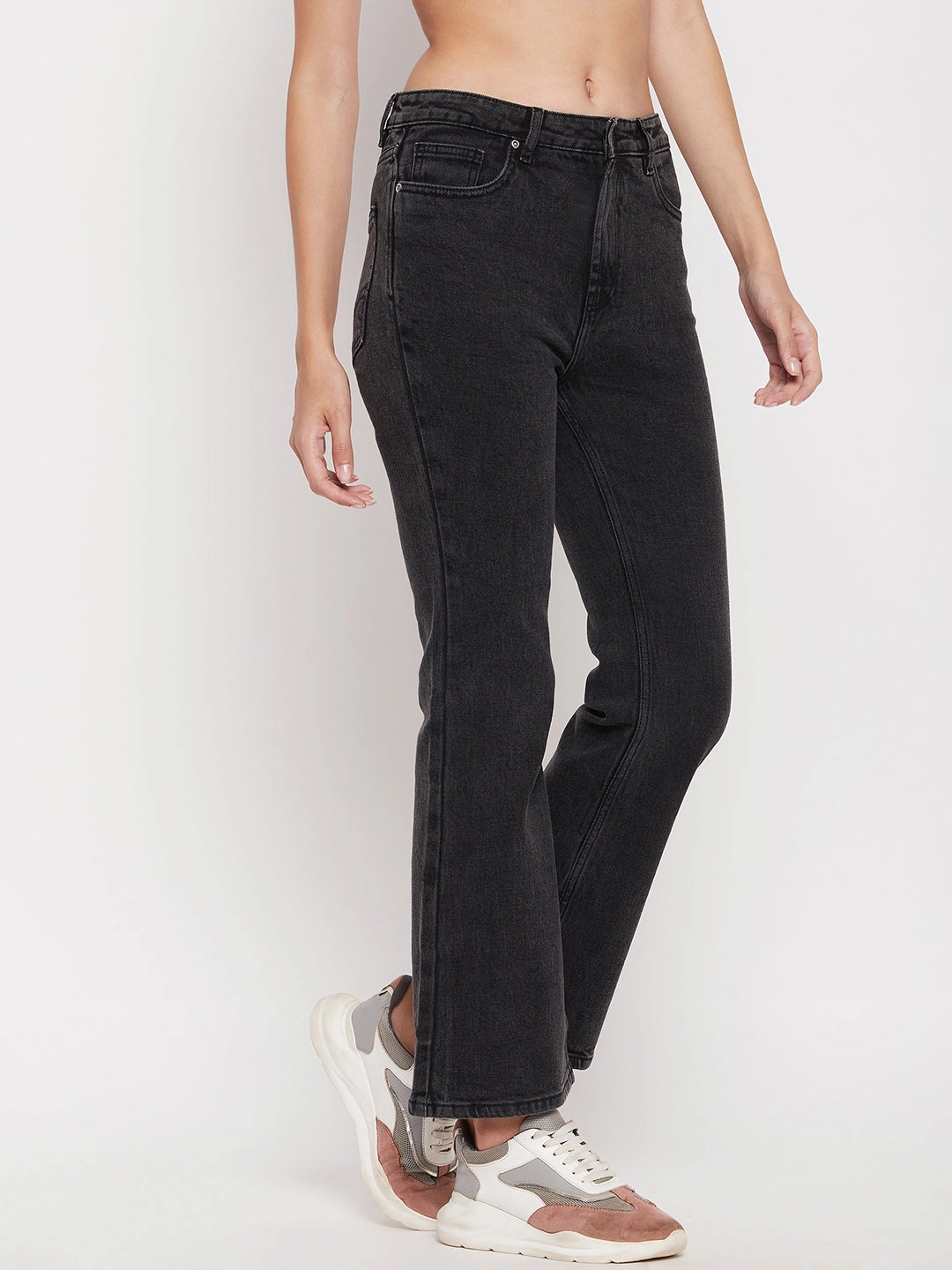 Madame Women Solid Black Jeans Articulated Knee Shape Active Days