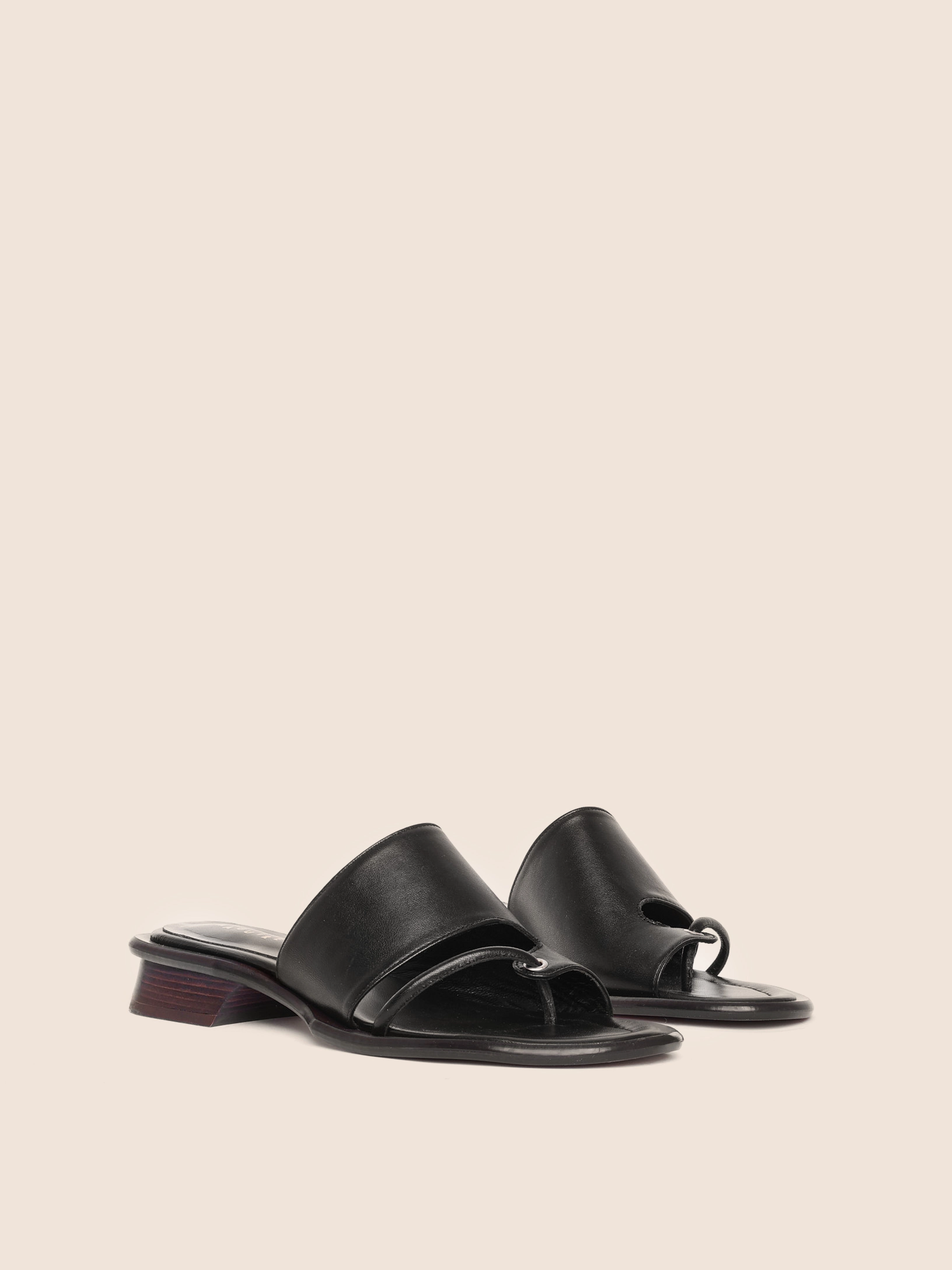 Sturdy Sole Construction Mallorca Black Sandal