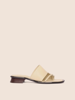 Mold resistant Mallorca Butter Sandal
