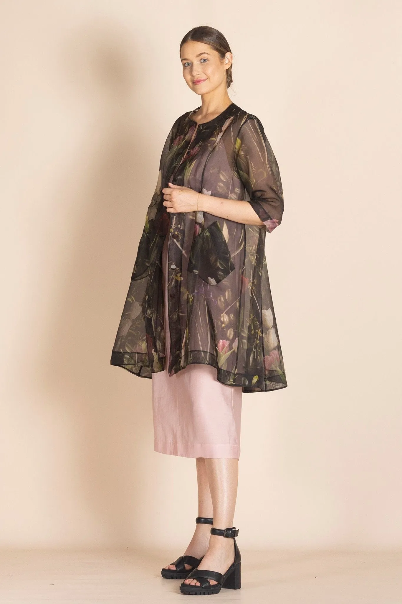 Megan Salmon - M5327 Tulips Giselle Coat NonIrritatingLining Two Way Zipper