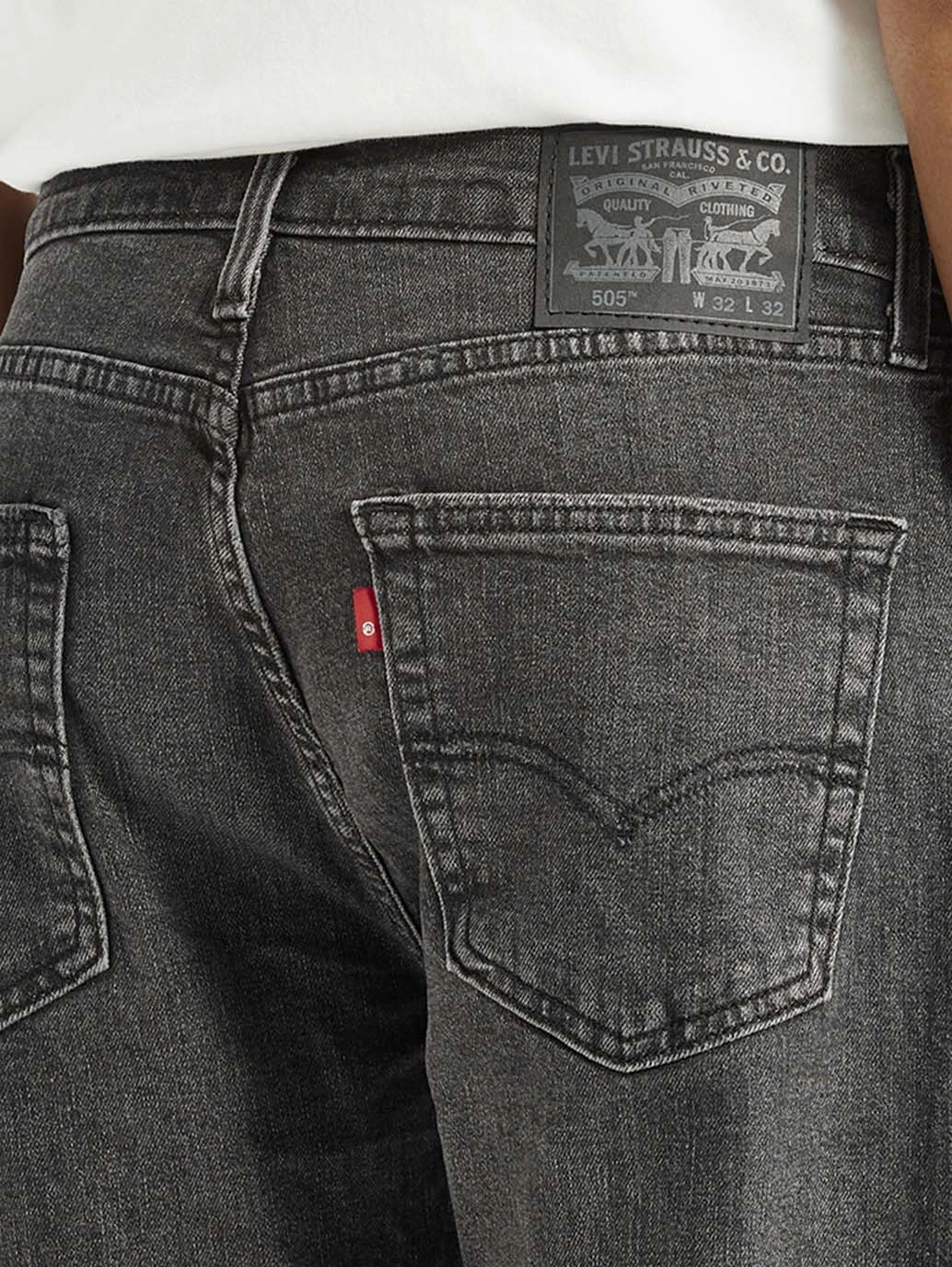 Smooth Comfort Men's 505 Black Straight Fit Mid Rise Jeans