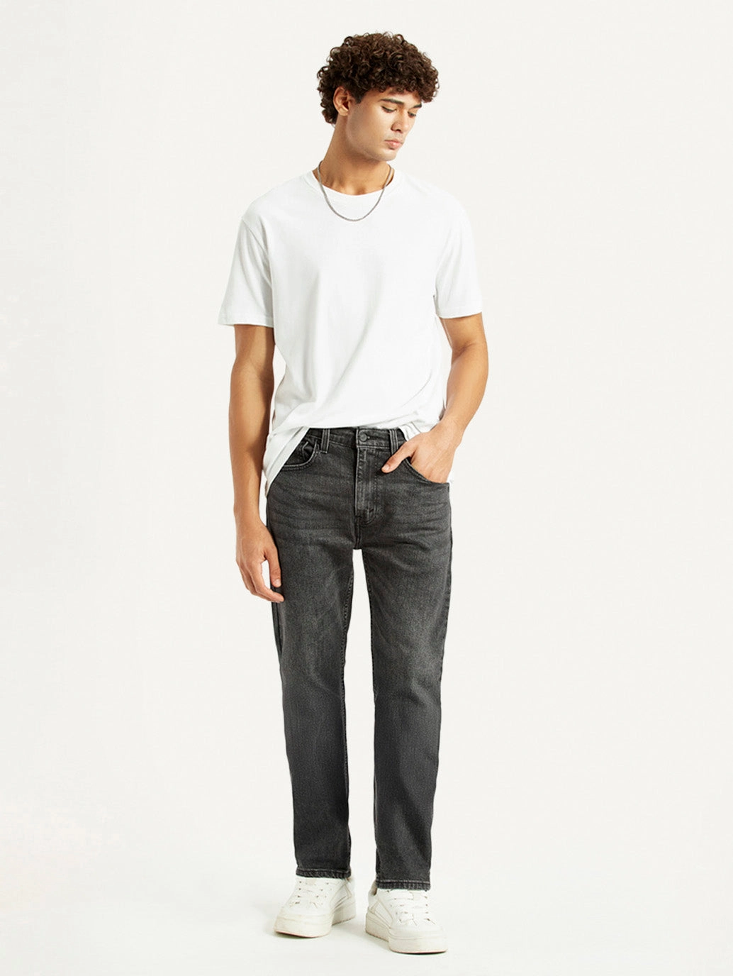 Men's 505 Black Straight Fit Mid Rise Jeans Casual Option