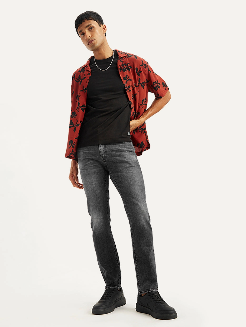 Winter Warmth Student Outfit Textured Contemporary Cut Men's 511 Grey Slim Fit Mid Rise Jeans