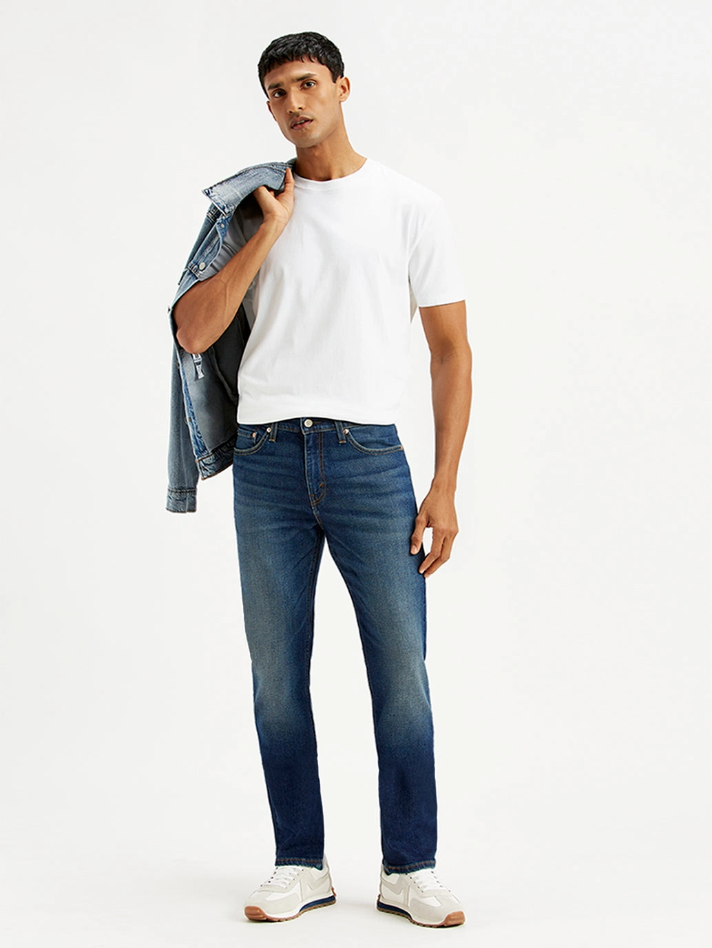 Men's 511 Navy Blue Slim Fit Mid Rise Jeans Sustainable Evening Stroll Casual