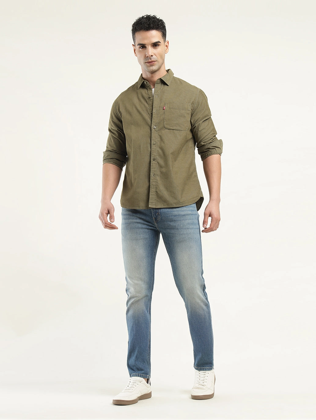 Weekend Getaway Minimalist Breathable Relaxed Cut Men's 512 Indigo Slim Tapered Fit Mid Rise Jeans