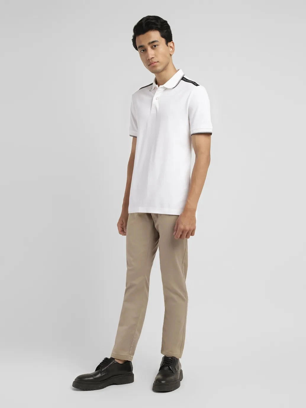 Men's  512 Slim Tapered Fit Beige Chinos Core Stretch