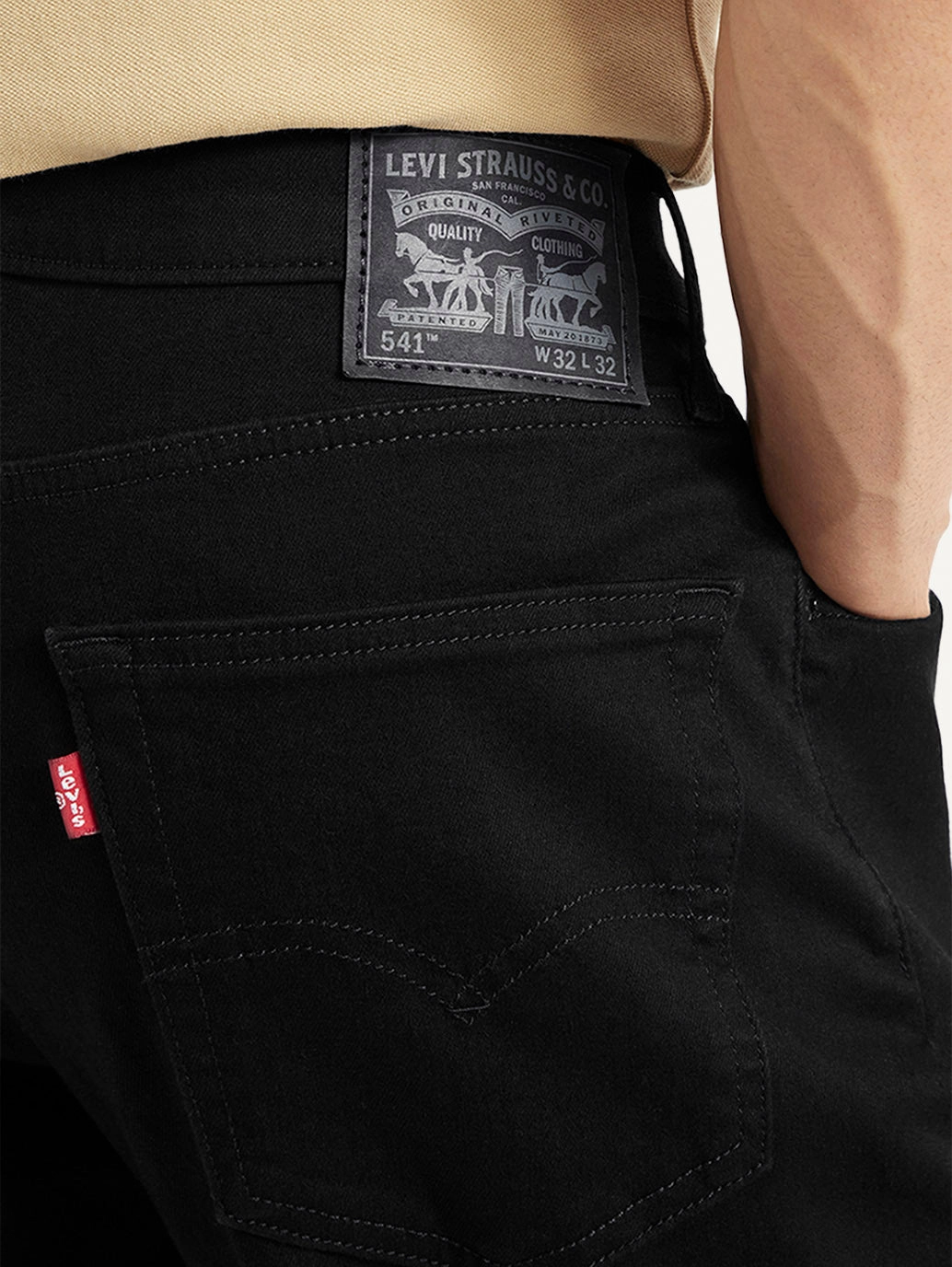 Functional Casual Comfy Fit Men's 541 Black Athletic Tapered Fit Mid Rise Jeans