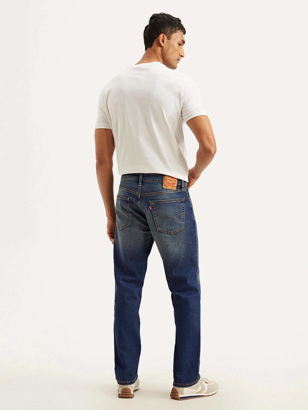 Men's 541 Blue Athletic Tapered Fit Mid Rise Jeans Street Cool