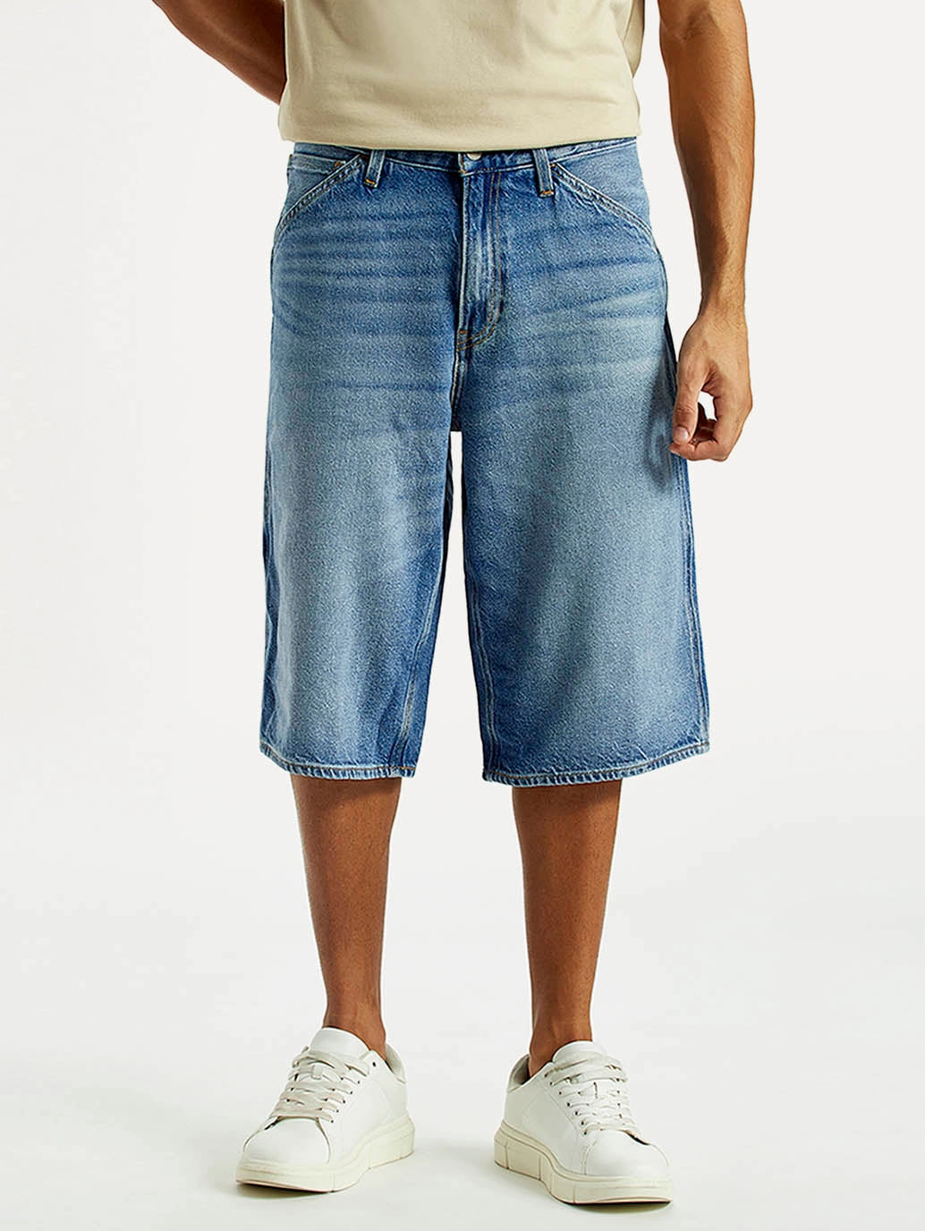 Clean Stretch Men's 568 Light Indigo Loose Fit Mid Rise Shorts