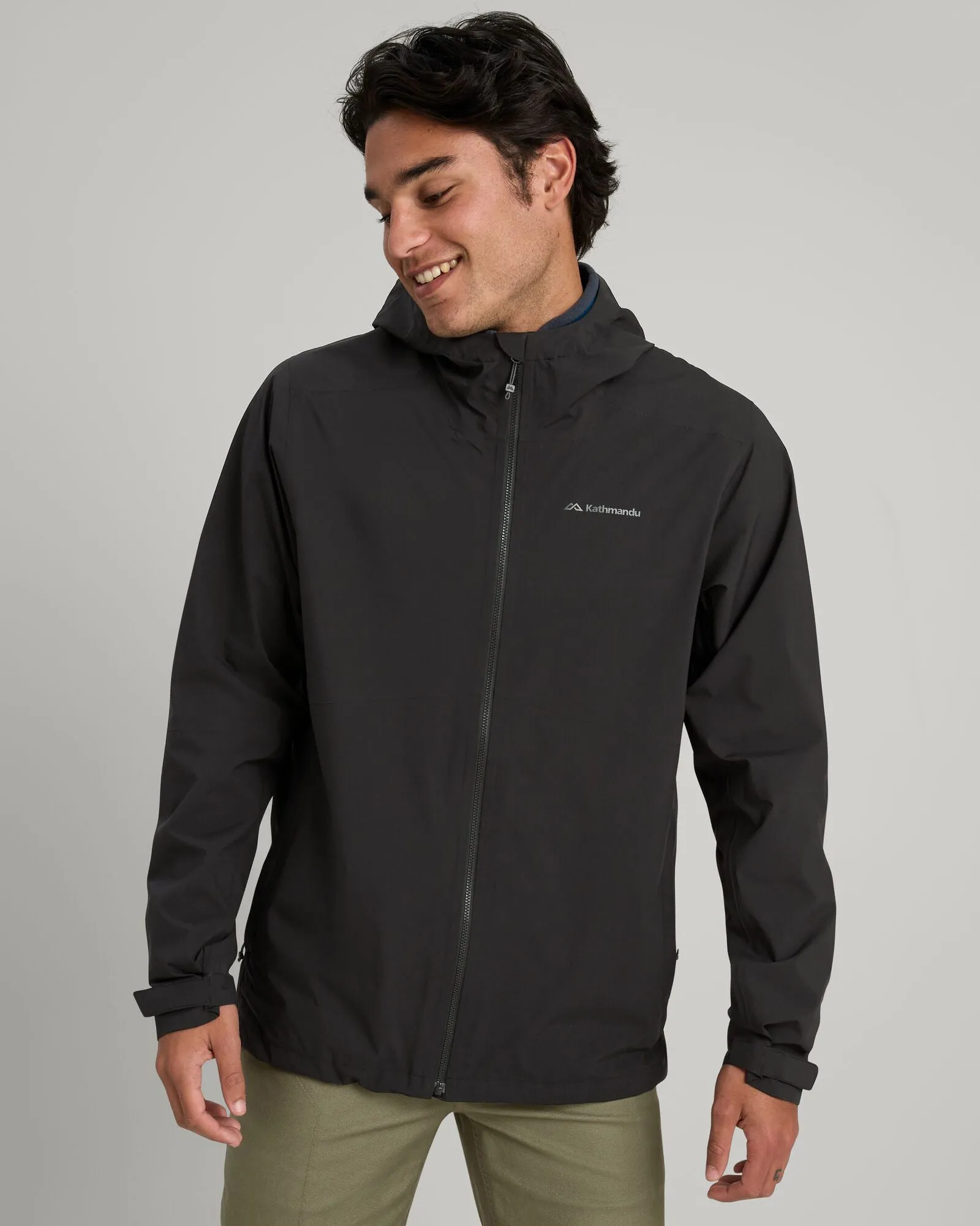 Matte Fabric Neutral Tones Look Men's Trailhead Stretch 2.5-layer Rain Jacket - Black Stingray