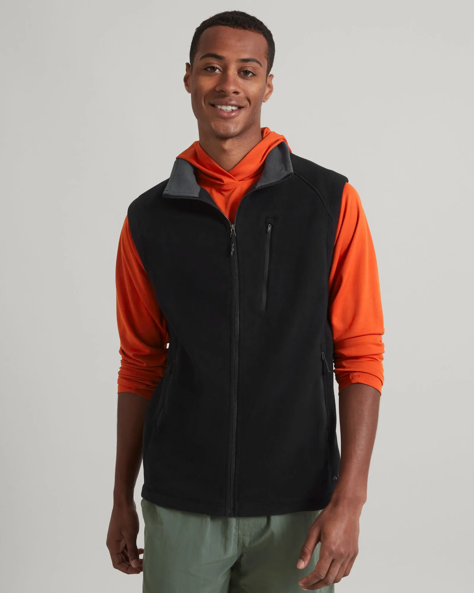 Temperature Adaptive Men's Ridge 200 PrimaLoft Bio Vest - Black