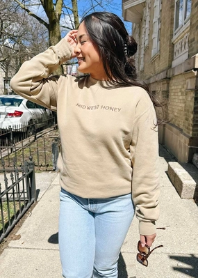 Effortless Layer Midwest Honey Sweatshirt