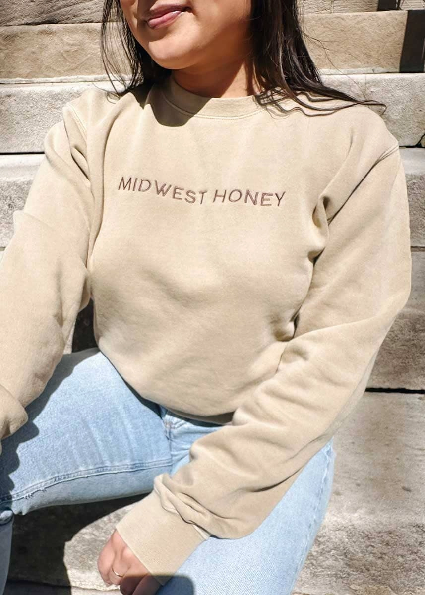 Casual Style Wear Relaxed Fit Midwest Honey Sweatshirt