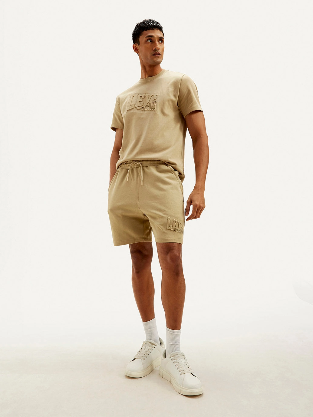 Men's Beige Regular Fit Shorts night out outfit