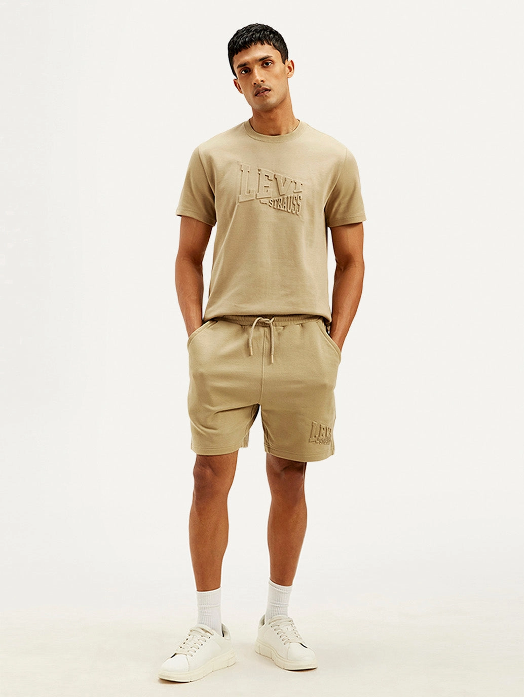 Men's Beige Regular Fit Shorts Clean Finish