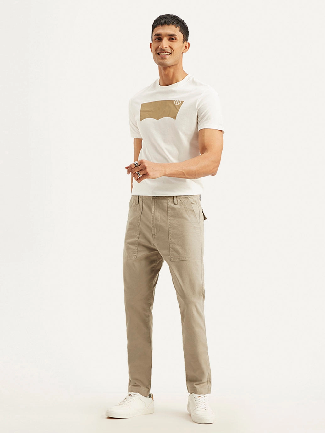 Men's Beige Slim Fit Utility Linen Trousers Modern Comfort Day Wear