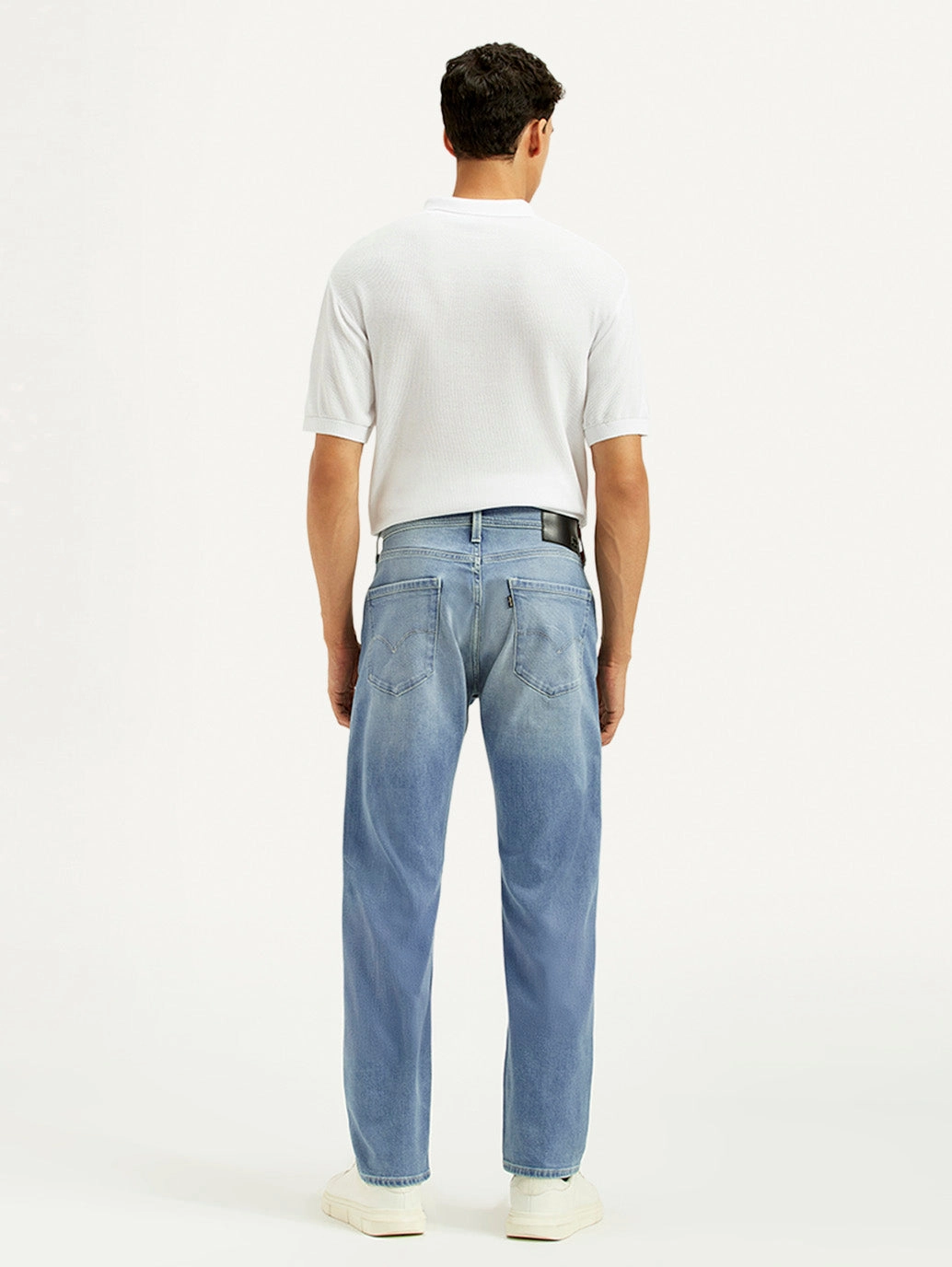 Anytime Fit Breathable Weekend Warrior Travel Outfit Men's Redloop 505 Light Indigo Straight Fit Mid Rise Jeans