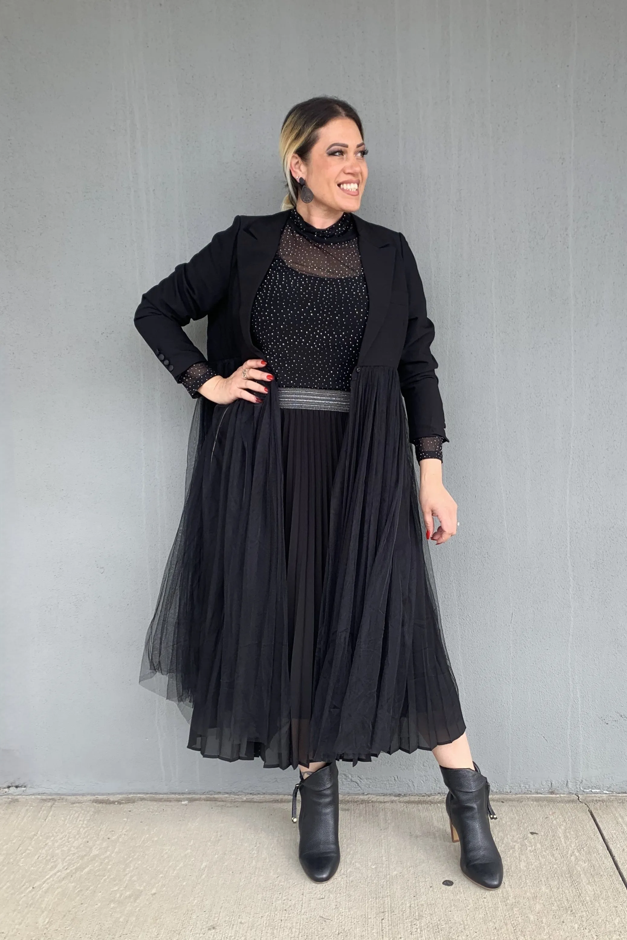 Bonded Edge Finish DoubleLayeredHem Magazine - 2024SS-16 Florence Coat