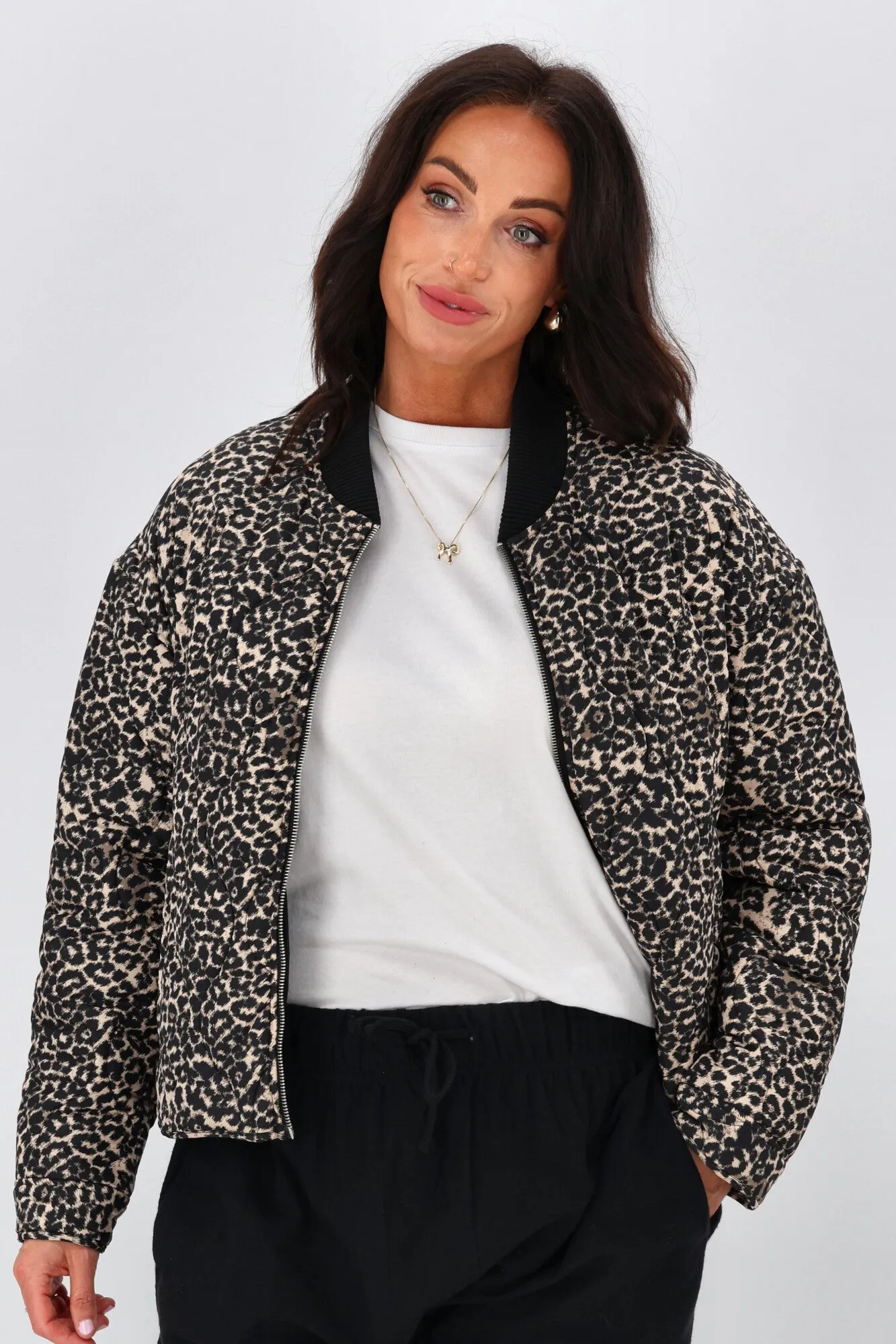 Seamless Shoulder Design Hydrophobic Treatment Shine On Label Kinsley Quilted Jacket Animal Print