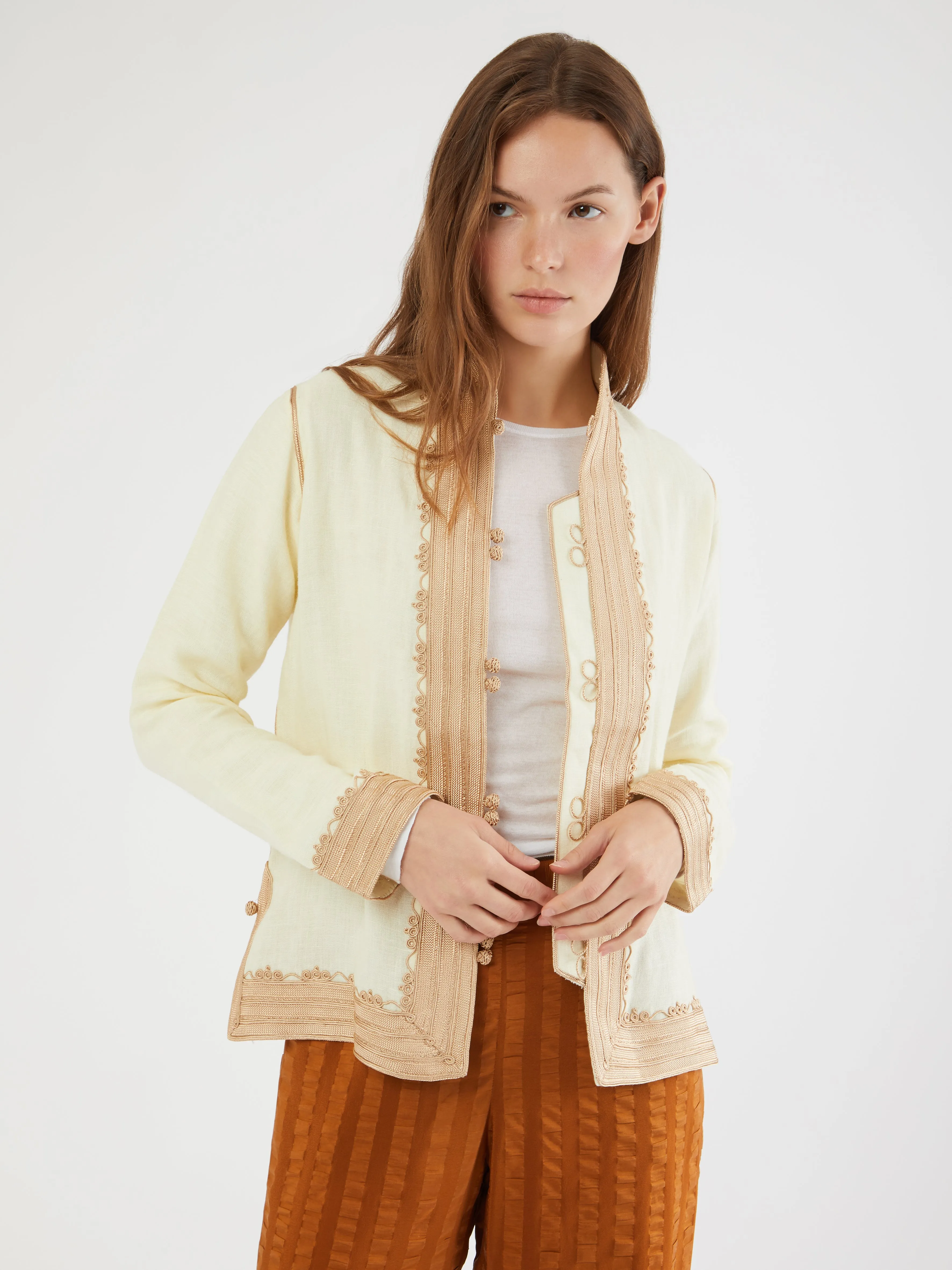 Relaxed Fit Silhouette Heavyweight Warmth Moroccan linen jacket