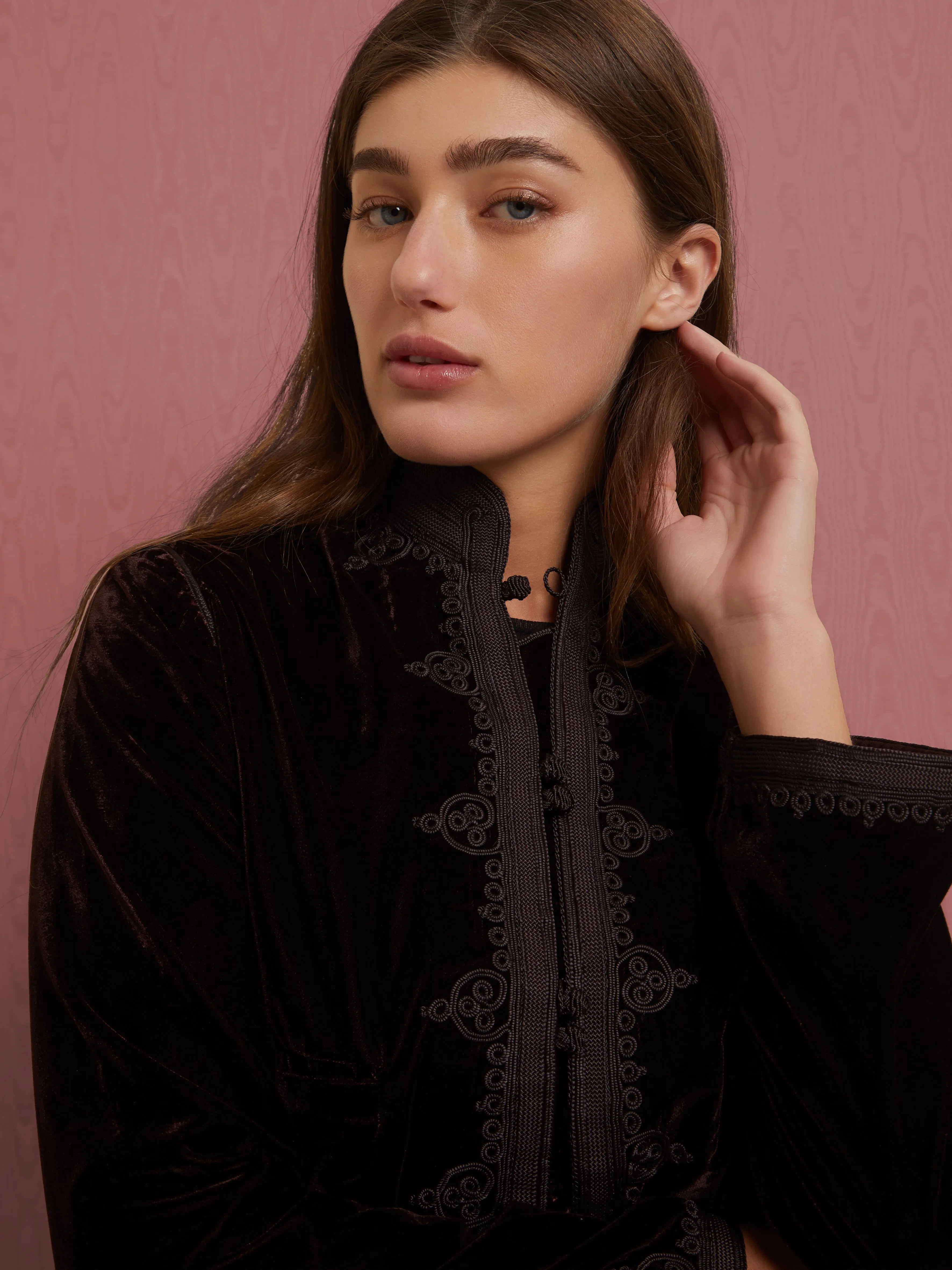 Relaxed Layers Simple Chill Piece Moroccan velvet Bolero