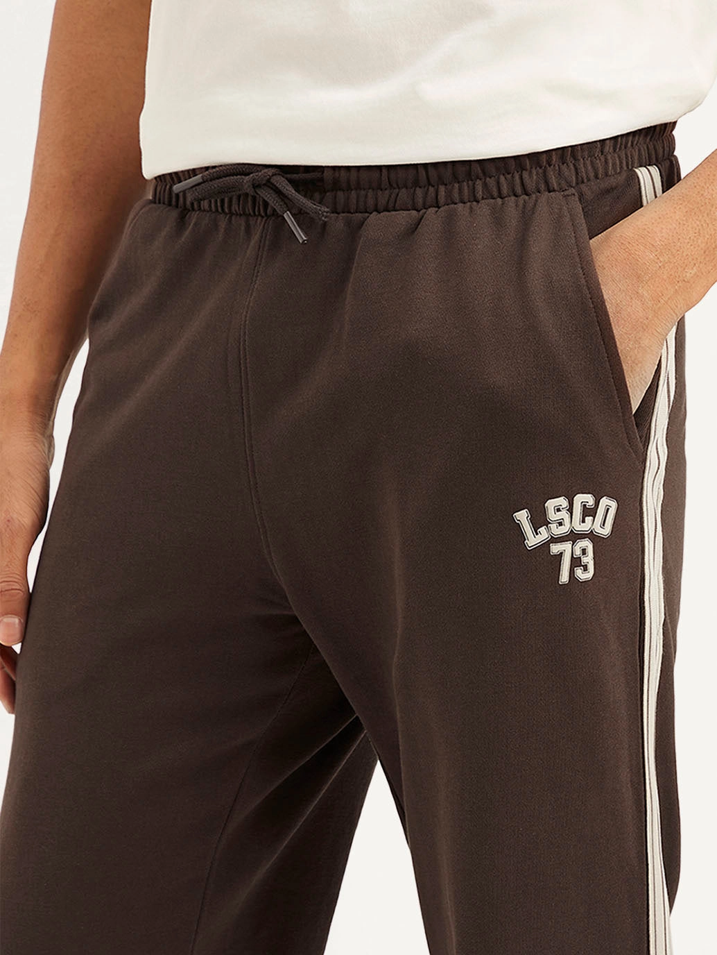 Relaxed fit wear Vintage Wash Men's Dark Brown Solid Utility Joggers