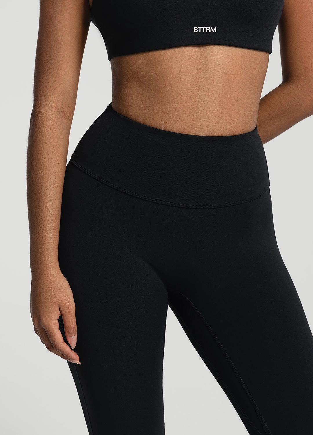 Ultra Light Weekend Trip Ruched Flared Leggings