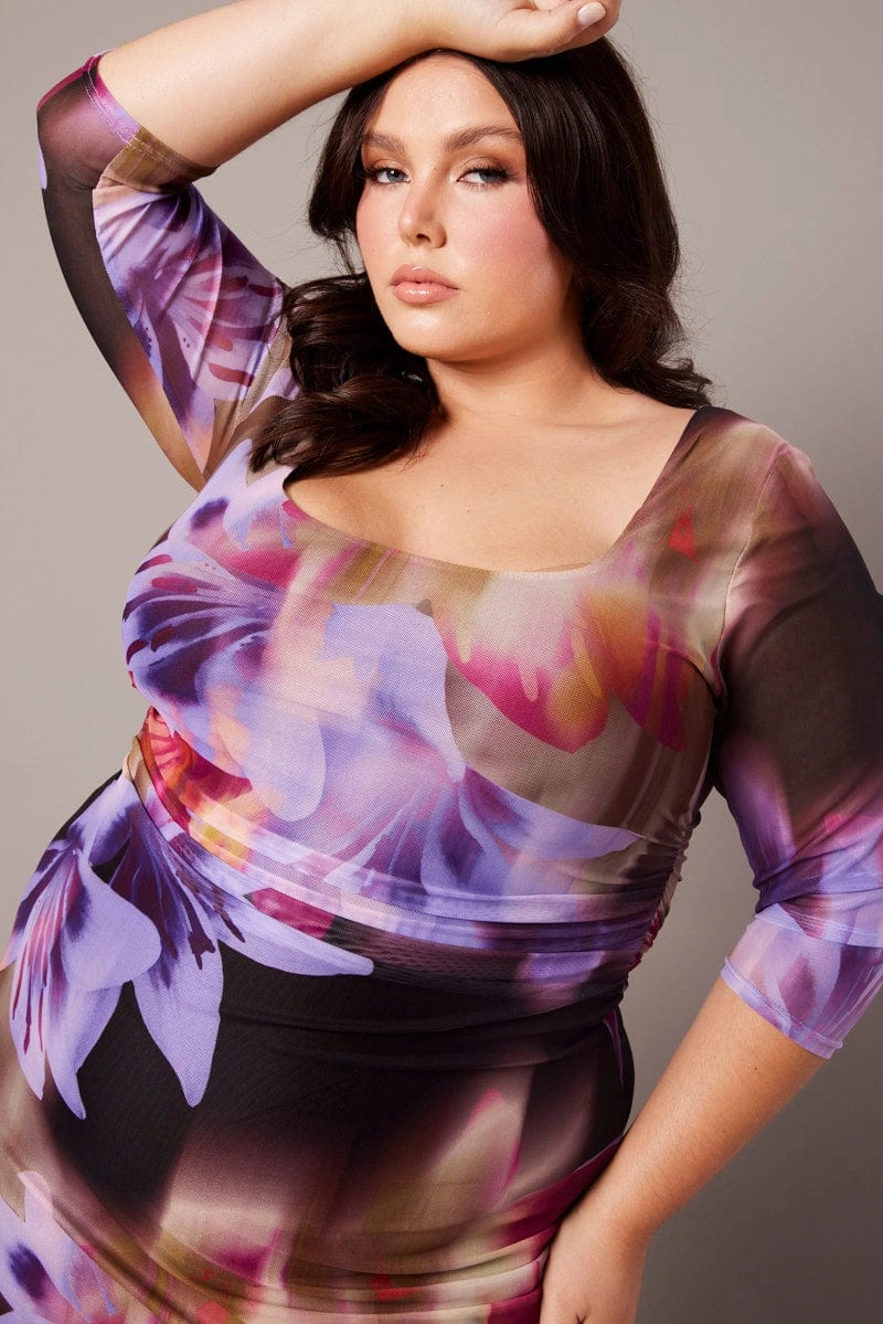 Red Carpet Multi Abstract Mesh Scoop Neck Short Sleeve Dress