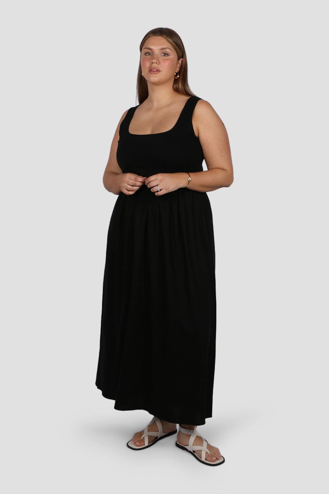 MYRA DRESS BLACK Textured Flow Chill Lines