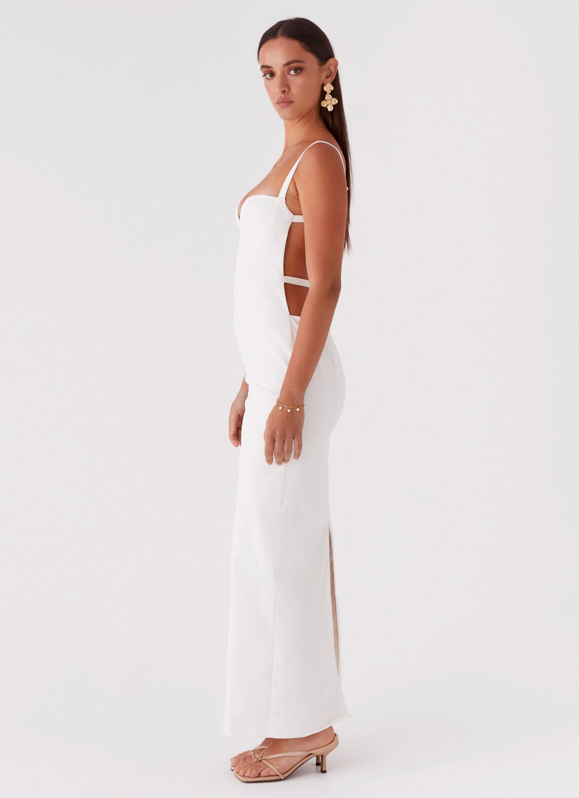 Naomi Backless Maxi Dress - Off White Chic and Cozy Natural Flow