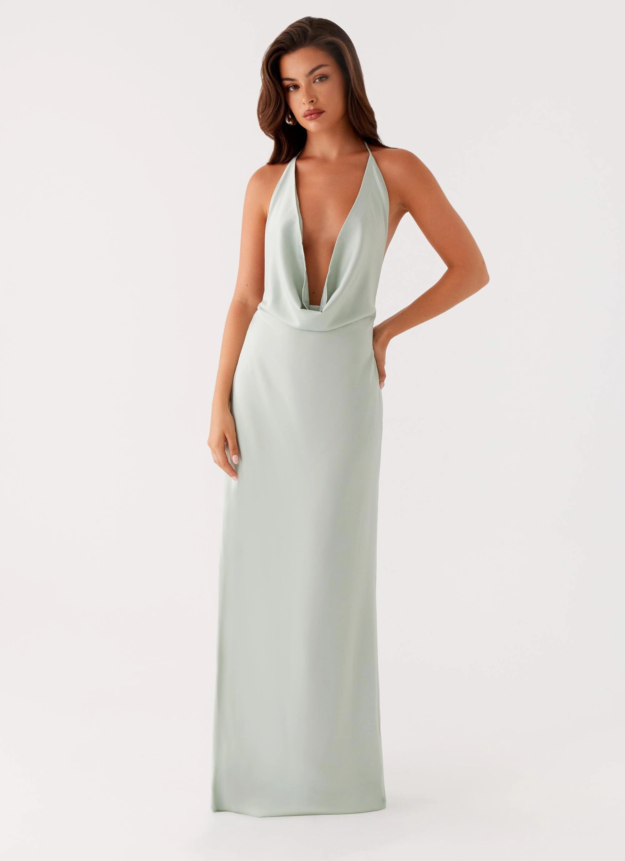Noemi Maxi Dress - Sage Sleek Volume Trend Fit