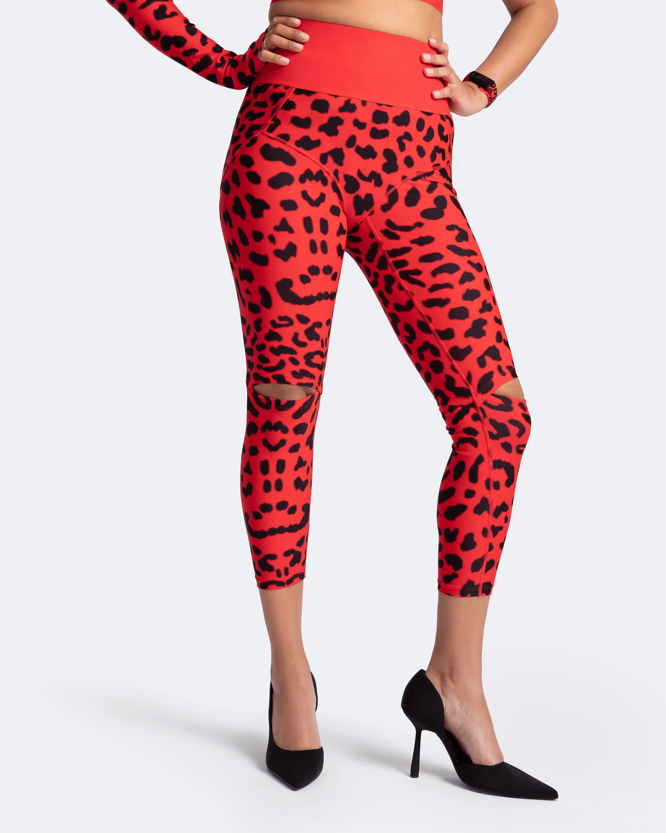 High-Rise Knee-Slit Leggings elastic waistband