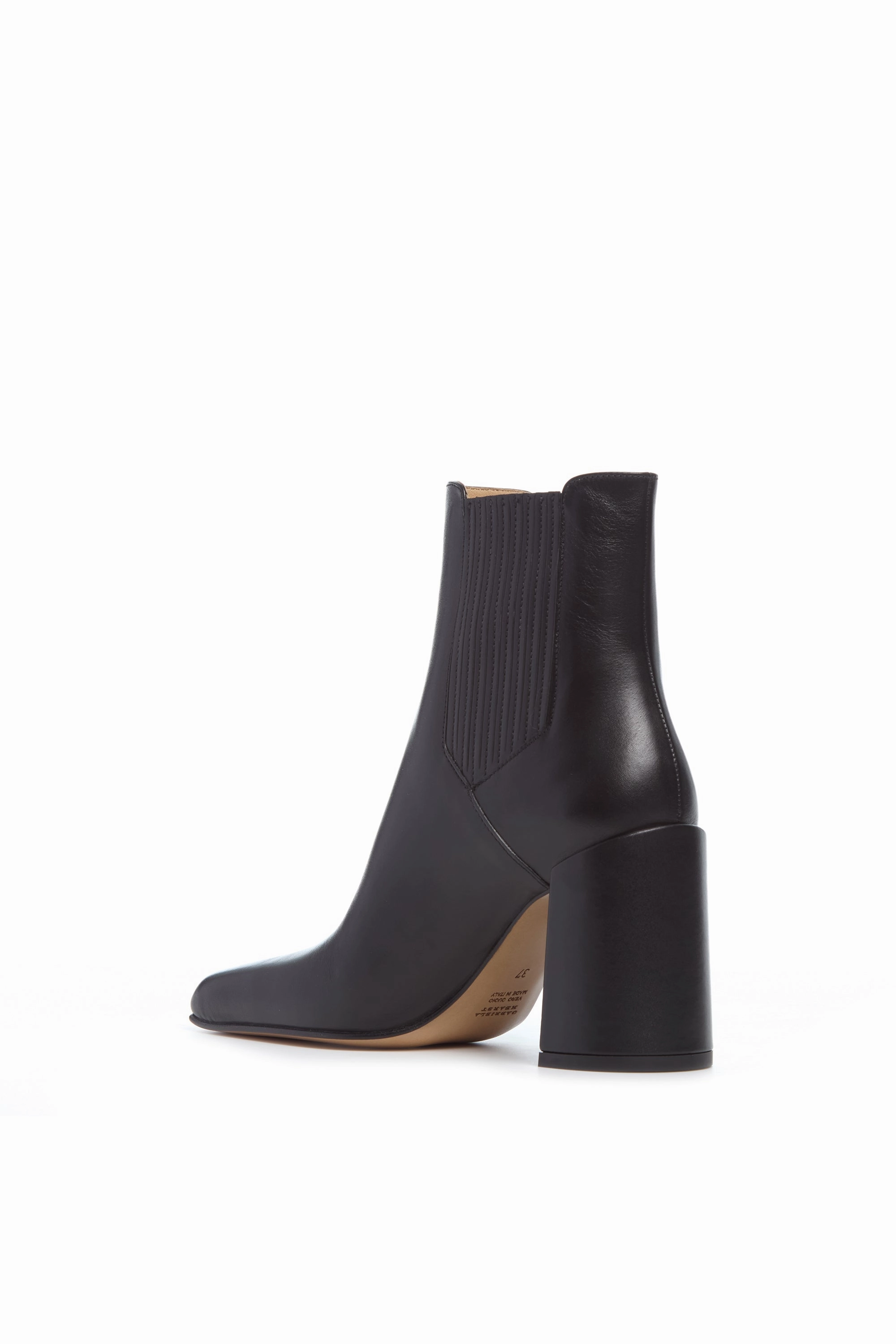Good Arch Support Luke High Heel Ankle Boot in Black Leather