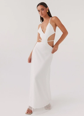 Night Mood Weekend Favorite Enchanted Melodies Maxi Dress - White