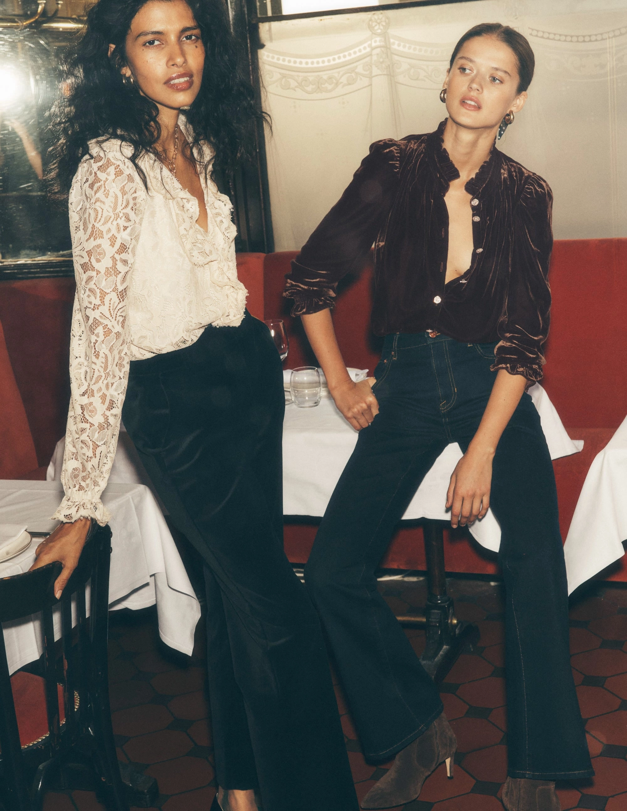 Active Appeal Low Profile Fasteners High Rise Fitted Flare Jeans-Indigo