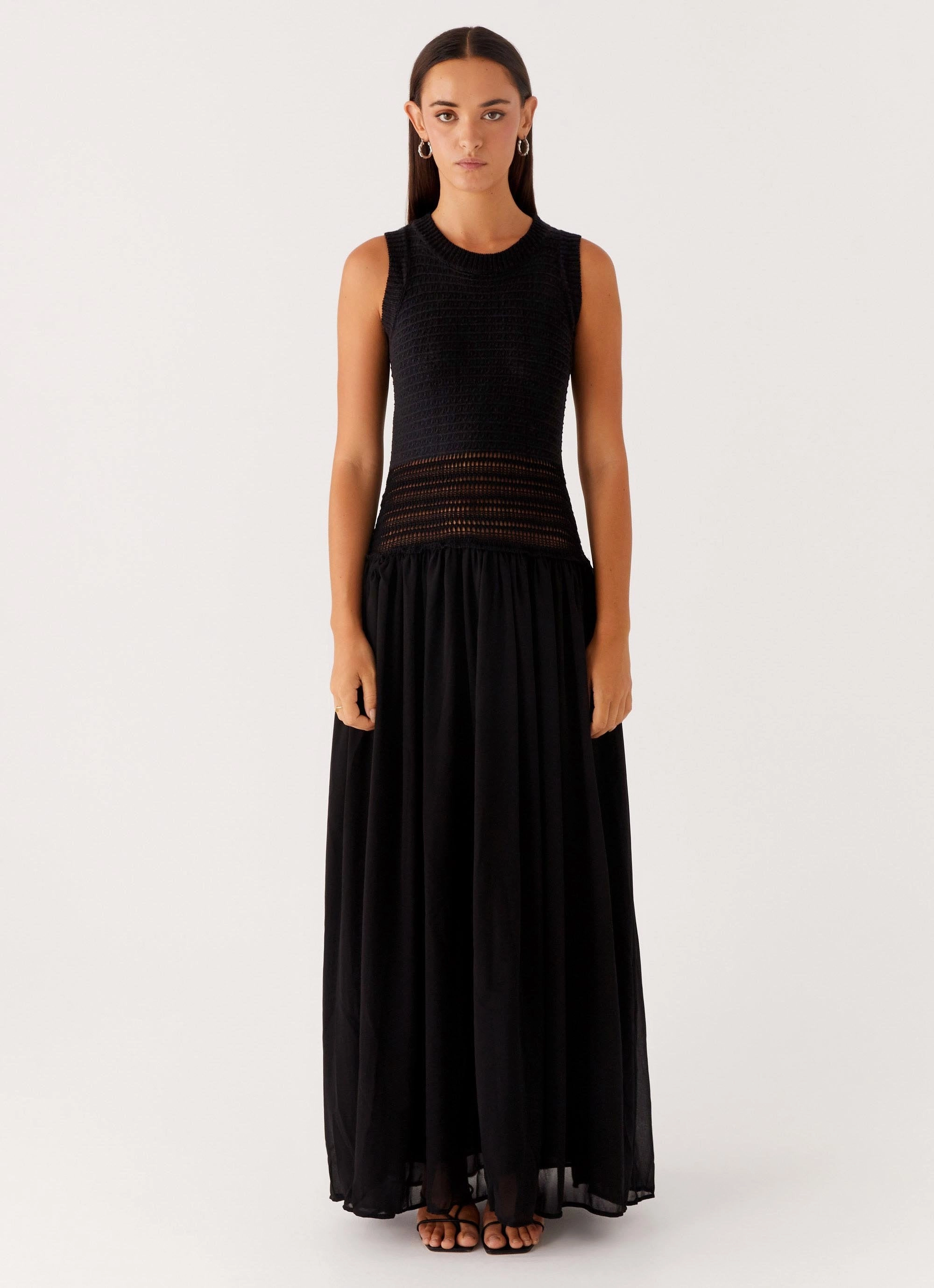Off Grid Crochet Maxi Dress - Black Smart Style Elegant Waistband